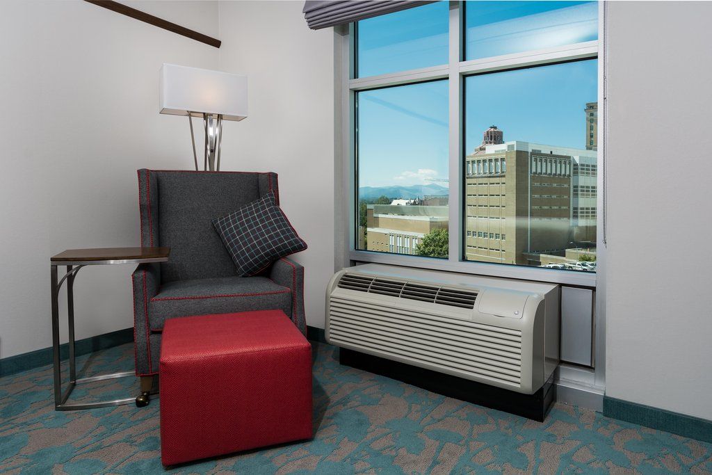 Hilton Garden Inn Asheville Downtown Extérieur photo